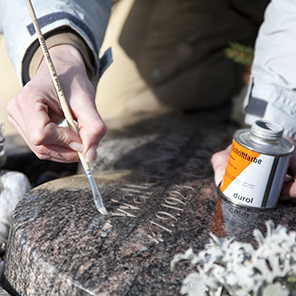 Einf�rben von Schriften